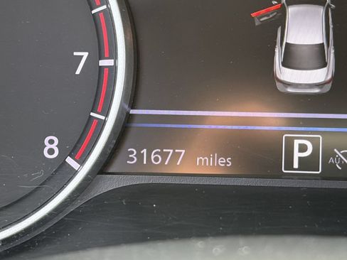 Used 2024 Nissan Sentra SV FWD image 12