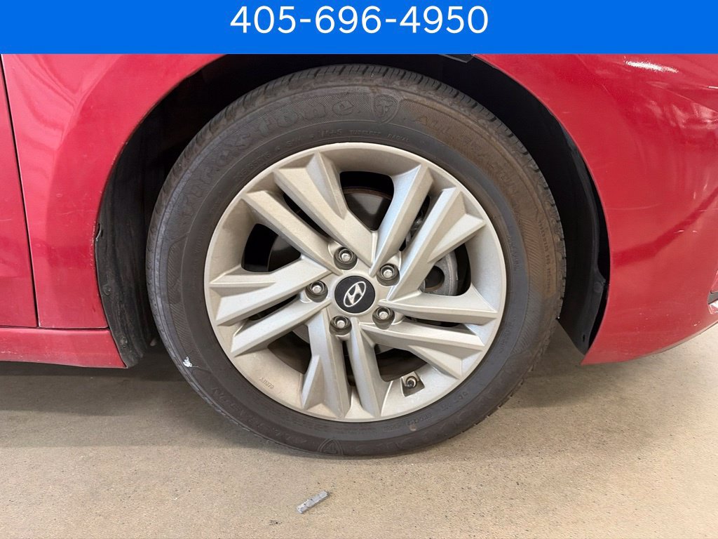 Used 2020 Hyundai Elantra SEL FWD image 19