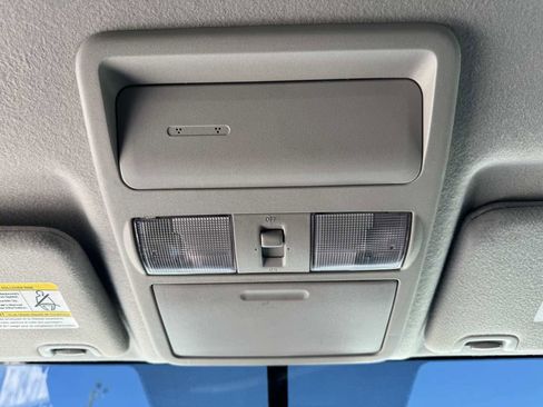 Used 2019 Nissan Frontier SV image 50