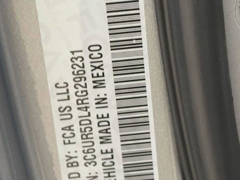 Used 2024 RAM 2500 Big Horn image 31