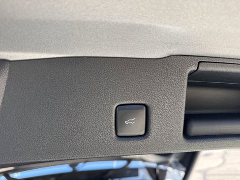 Certified 2024 Ford Escape ST-Line w/ Tech Pack #1 image 37