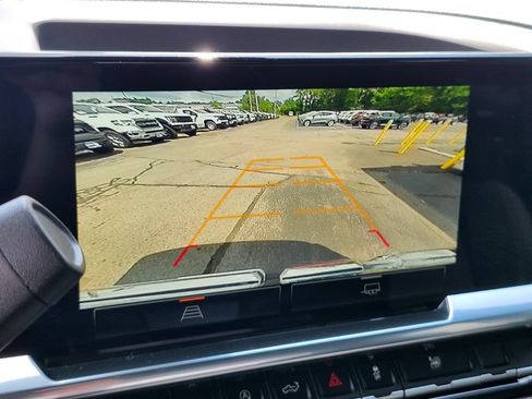 Used 2026 GMC Sierra 1500 Elevation AWD/4WD image 19