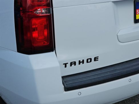 Used 2018 Chevrolet Tahoe Premier image 39