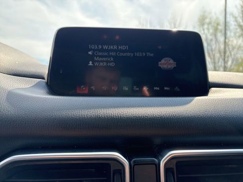 Used 2019 MAZDA CX-5 Sport image 25