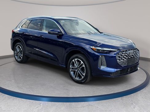 New 2026 Audi Q5 Premium AWD/4WD image 3