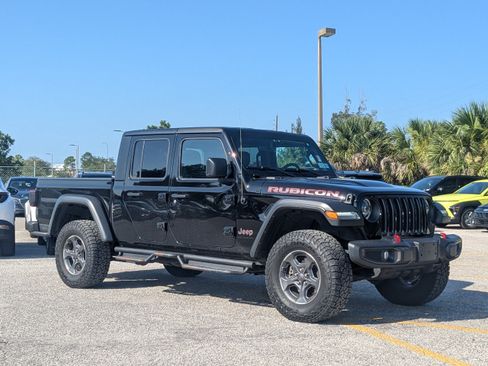Used 2023 Jeep Gladiator Rubicon w/ LED Lighting Group AWD/4WD image 2
