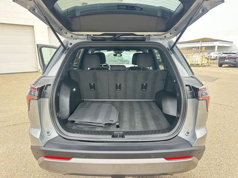 Used 2025 Chevrolet Equinox LT image 31