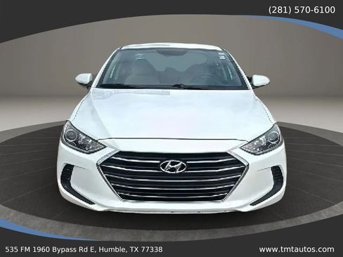 Used 2018 Hyundai Elantra SEL FWD image 2