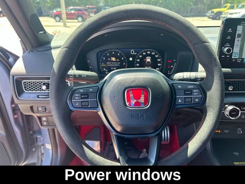 Used 2025 Honda Civic Type R image 16