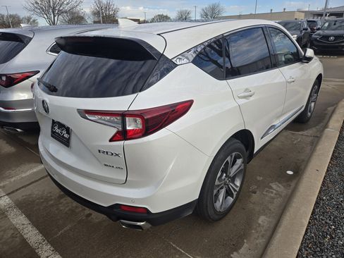 Used 2023 Acura RDX AWD w/ Advance Package image 7