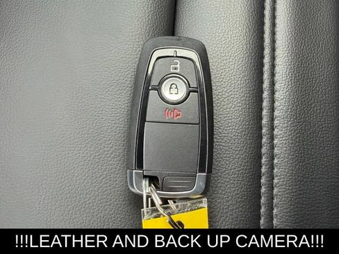 Used 2023 Ford Edge SEL AWD/4WD image 32