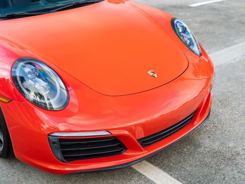 Used 2019 Porsche 911 Carrera S RWD image 16