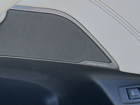 Used 2021 BMW 540i w/ Premium Package RWD image 24