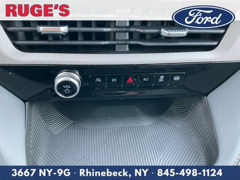New 2026 Ford Explorer Active w/ Active Comfort Package AWD/4WD image 24