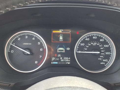 Used 2020 Subaru Forester Premium AWD/4WD image 6