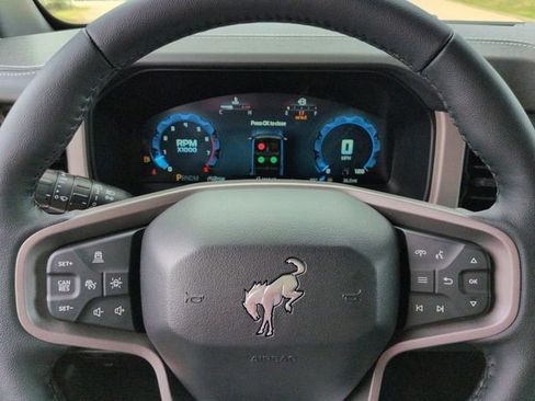 New 2026 Ford Bronco Outer Banks AWD/4WD image 28