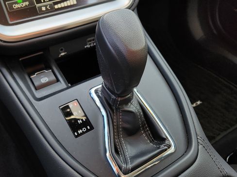 Certified 2025 Subaru Outback image 21