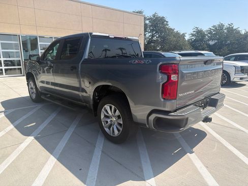 Used 2021 Chevrolet Silverado 1500 Custom AWD/4WD image 6