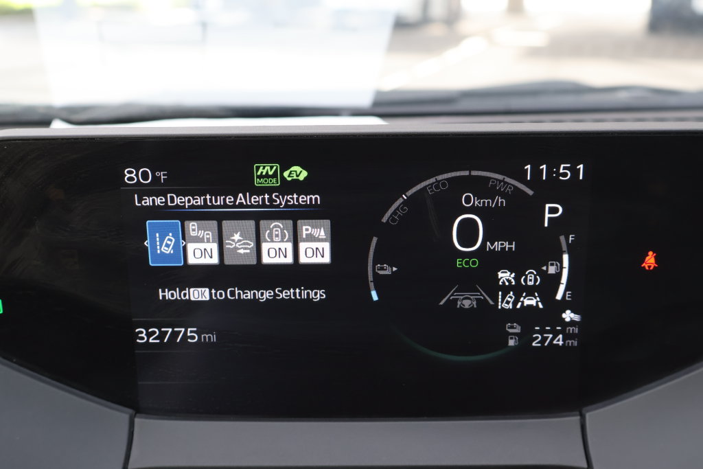 Certified 2024 Toyota Prius Prime FWD image 30