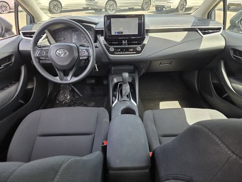 Used 2024 Toyota Corolla LE FWD image 8