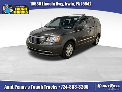 Used 2016 Chrysler Town & Country Touring w/ Driver Convenience Group