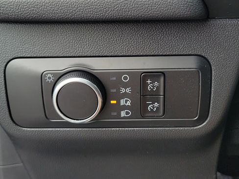 Used 2025 Ford Escape Active image 14