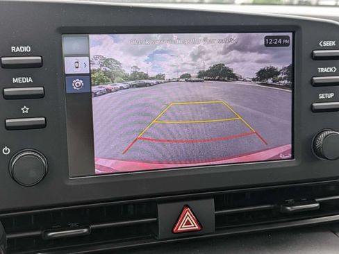 Certified 2025 Hyundai Elantra Sport FWD image 23