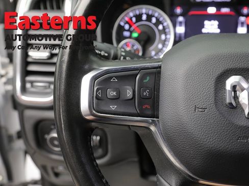 Used 2024 RAM 1500 Laramie AWD/4WD image 15