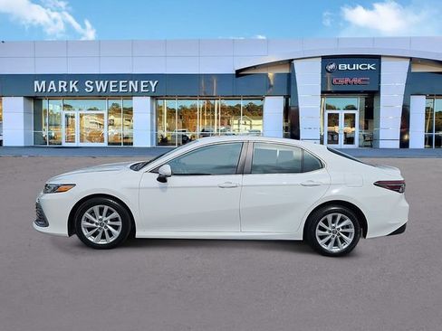 Used 2023 Toyota Camry LE FWD image 28