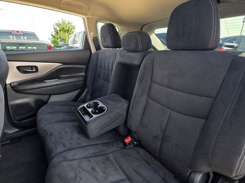 Used 2021 Nissan Murano S image 19