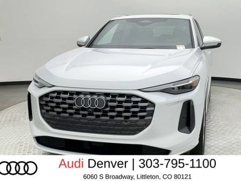 Used 2025 Audi Q5 Premium w/ Premium Plus AWD/4WD image 7