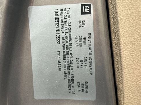 Used 2007 Buick Lucerne CXL w/ Entertainment Package image 12