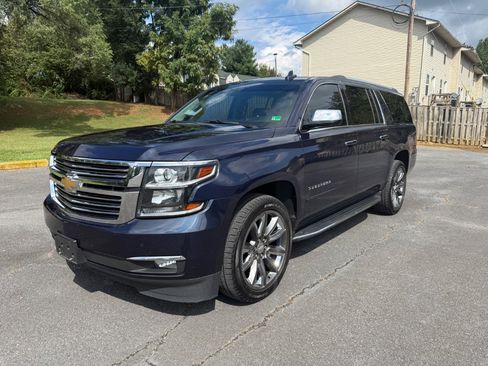 Used 2019 Chevrolet Suburban Premier image 1