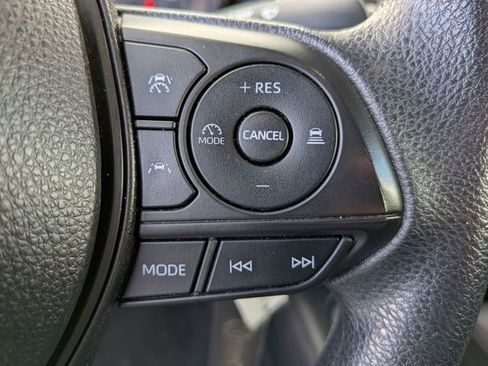 Used 2024 Toyota Corolla LE image 19