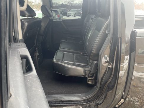 Used 2014 Nissan Titan PRO-4X w/ Pro-4x Luxury Package image 19