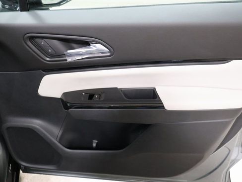 New 2025 Honda Prologue Touring image 24