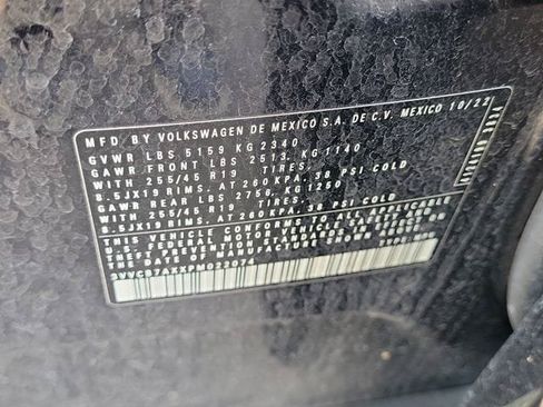 Certified 2023 Volkswagen Tiguan SE R-Line FWD image 29