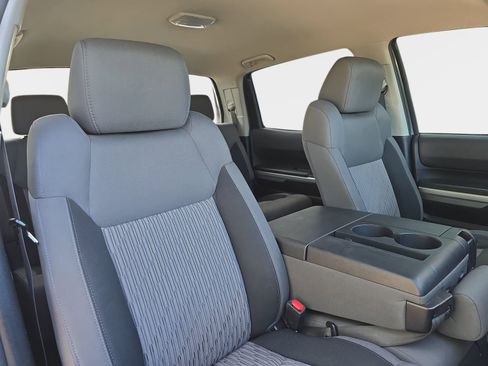 Used 2014 Toyota Tundra SR5 AWD/4WD image 12