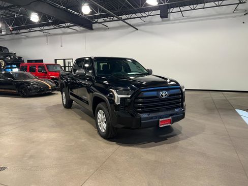 Used 2024 Toyota Tundra SR5 AWD/4WD image 1