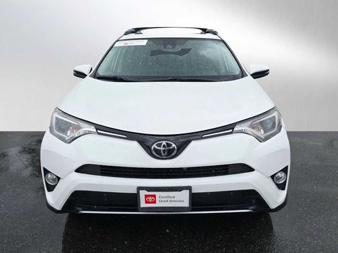 Certified 2017 Toyota RAV4 XLE image 8