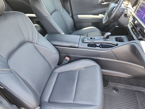 Used 2023 Toyota Crown AWD/4WD image 16