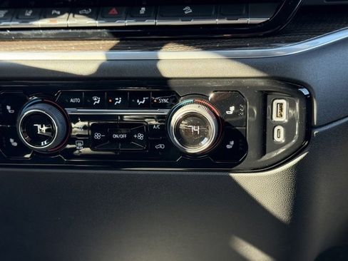 New 2025 Chevrolet Silverado 2500 LT w/ Z71 Chrome Sport Edition image 30