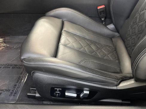 Used 2023 BMW M8 Competition image 14