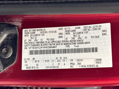 Used 2015 Ford F150 Lariat image 39