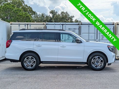 Certified 2025 Ford Expedition Active RWD image 4