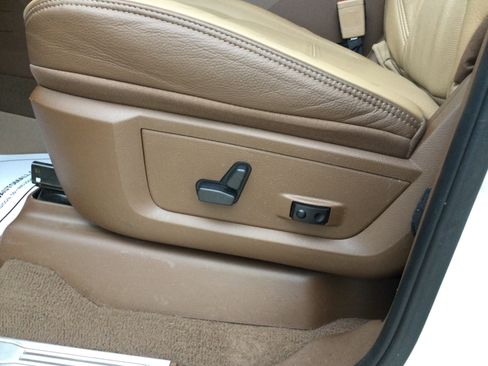 Used 2022 RAM 2500 Limited image 11