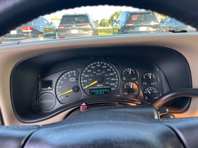 Used 2001 GMC Yukon SLE RWD image 18