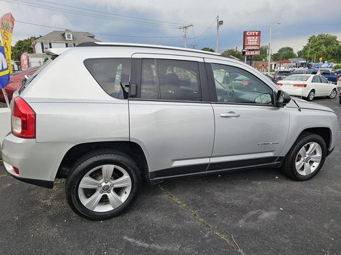 Used 2013 Jeep Compass Sport image 11