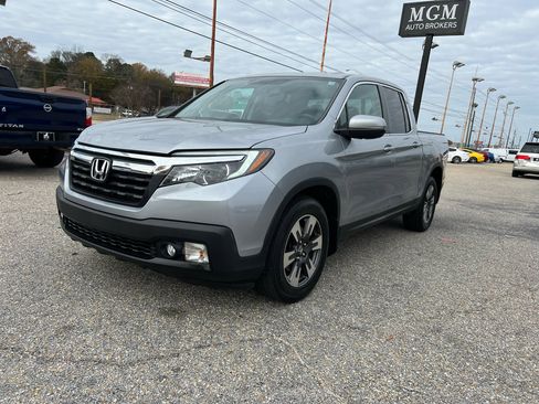 Used 2019 Honda Ridgeline RTL-T image 11