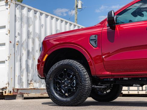 New 2026 Ford Ranger XLT w/ Black Appearance Package RWD image 21